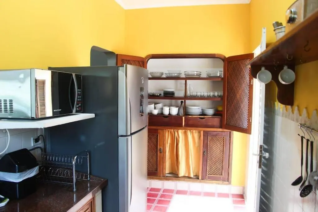 Villa Tavares - casa com piscina na praia da Lagoinha-1